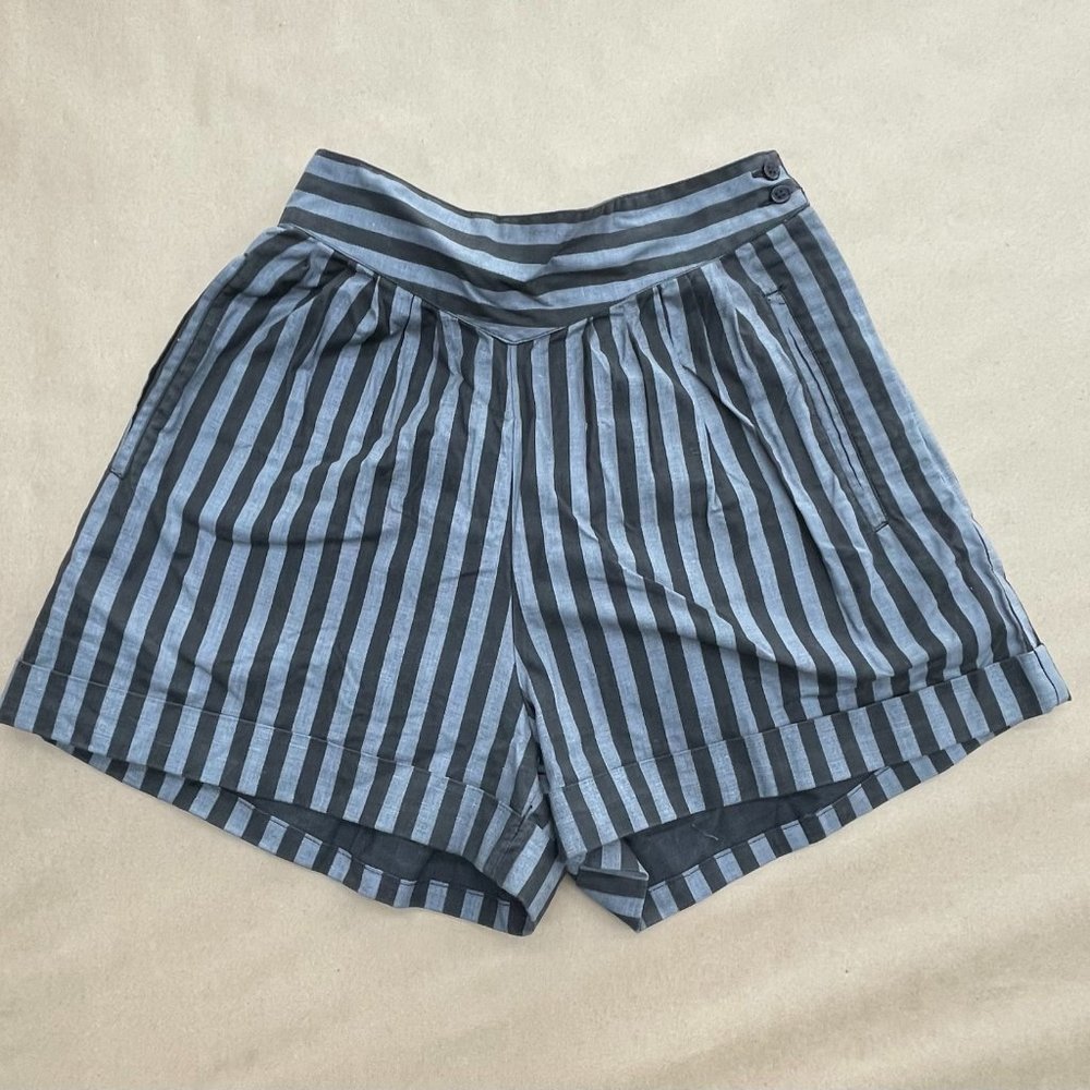 Just Class: Black and Grey Stripped Shorts
